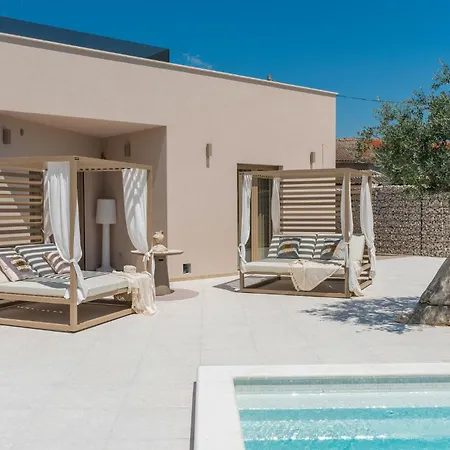 Beautiful In With Sauna *