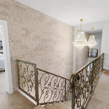 Beautiful In With Sauna * Galizana