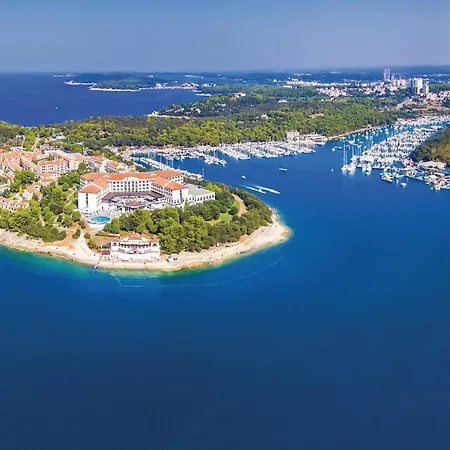 Beautiful In With Sauna Holiday home